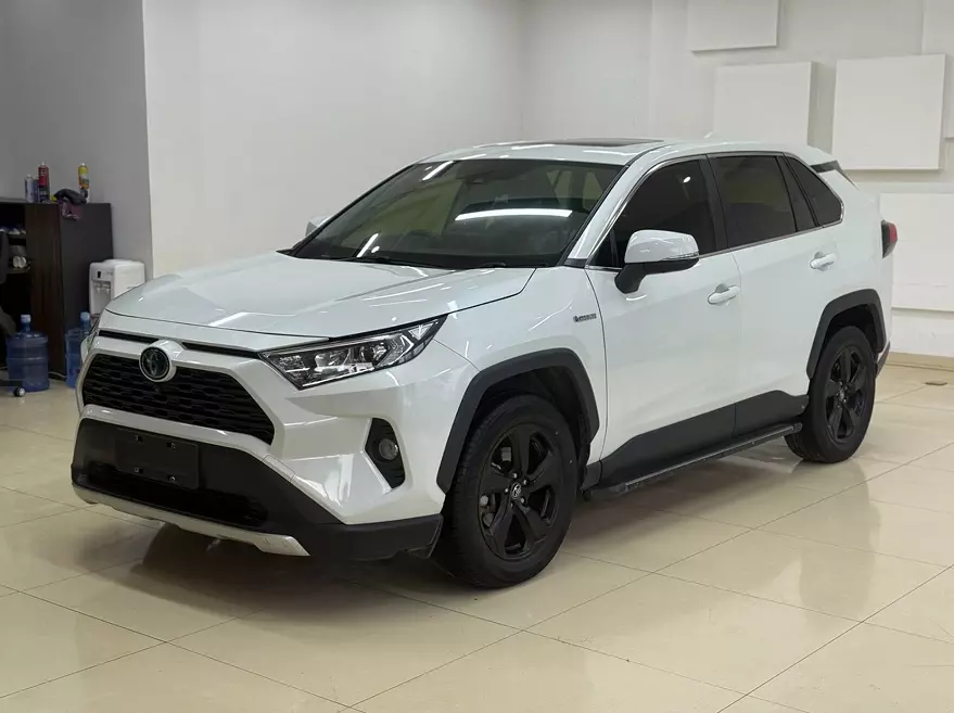 Toyota RAV4 2021